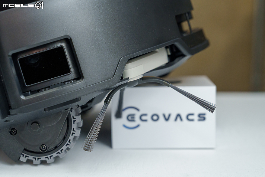 首搭「全自動活水洗地」專利技術 正式在台發表科沃斯 ECOVACS X8 PRO OMNI 智慧機器人