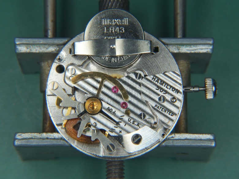 自娛玩修錶 - Hamilton Electric "Nautilus 500" 電動錶 (cal. 505)