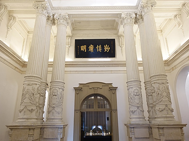 【小惡魔畫蛇添福】阿明豬心冬粉、福記肉圓 、阿鱔師鱔魚意麵，附掛文化景點之國定古蹟 — 台南地方法院、南廠代天府保安宮、藍晒圖文創園區 — 臺南美食分享 第二彈