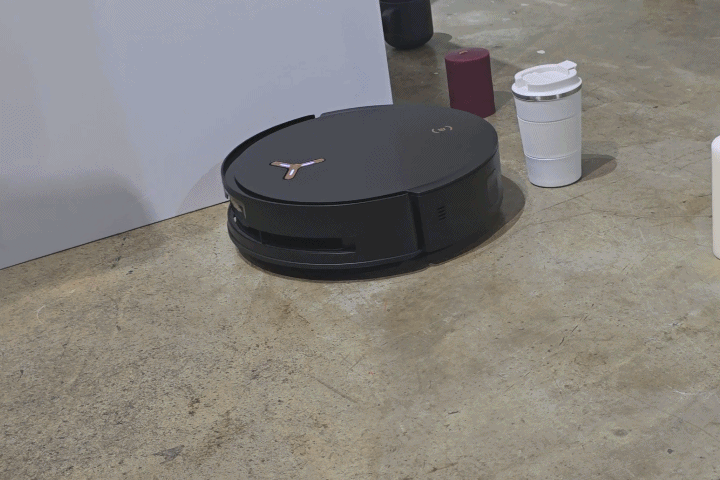 超越掃拖:科沃斯ECOVACS X8 PRO OMNI全台首款自動洗地機器人 & 淨透一切:WINBOT W1S智慧擦窗機器人