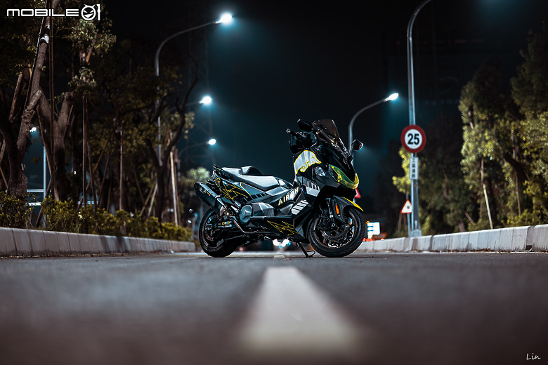 出遊分享 Canon EOS R8 ( 騎車上杉林溪)