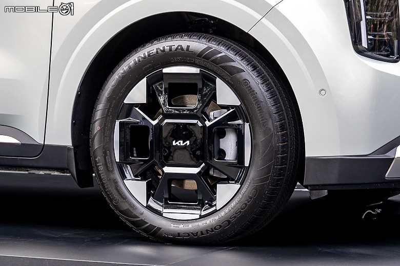 【採訪】Kia 小改款 Carnival 三車型 164.9~205.9 萬元正式上市!