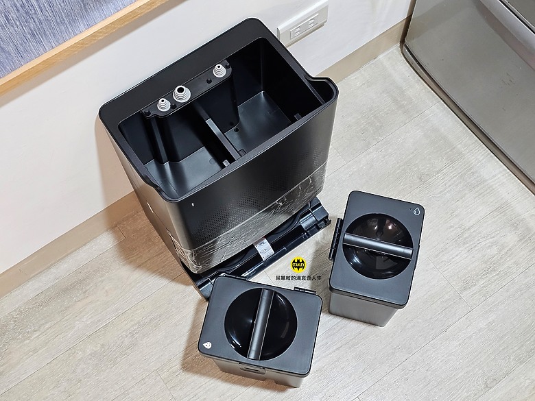 【新品開箱】Roborock Qrevo Slim AI 超薄雙臂黑武士