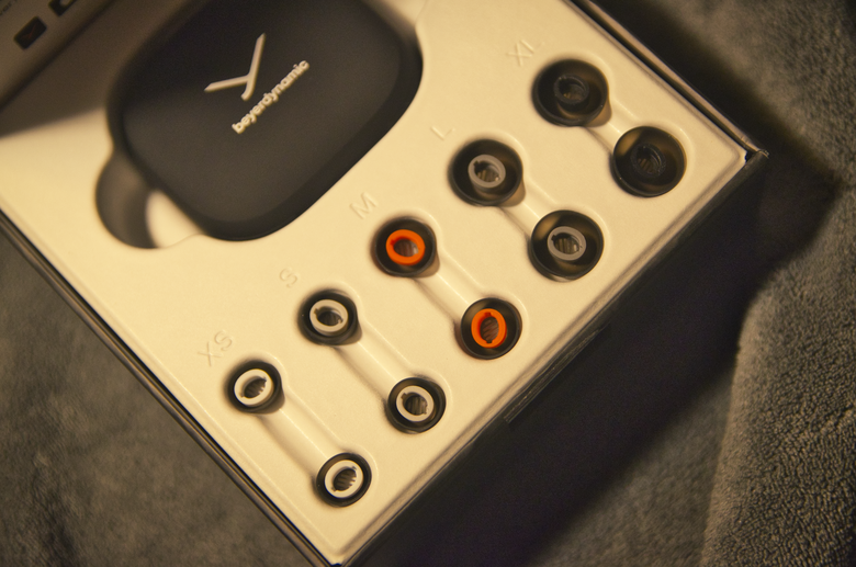 beyerdynamic Amiron 300 集拜雅配戴、質感、穩定的真無線集大成!