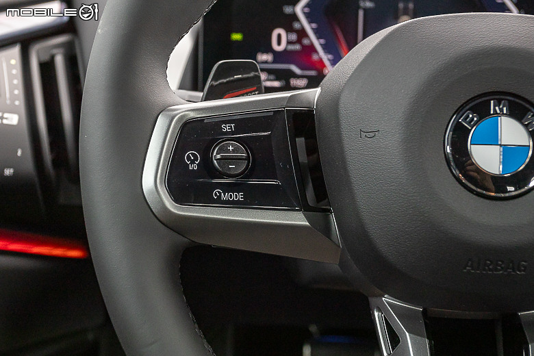 BMW 大改款 X3 20 xDrive M Sport 試駕｜創新大膽設計、科技層面躍進，更面面俱到的招牌 SAV！