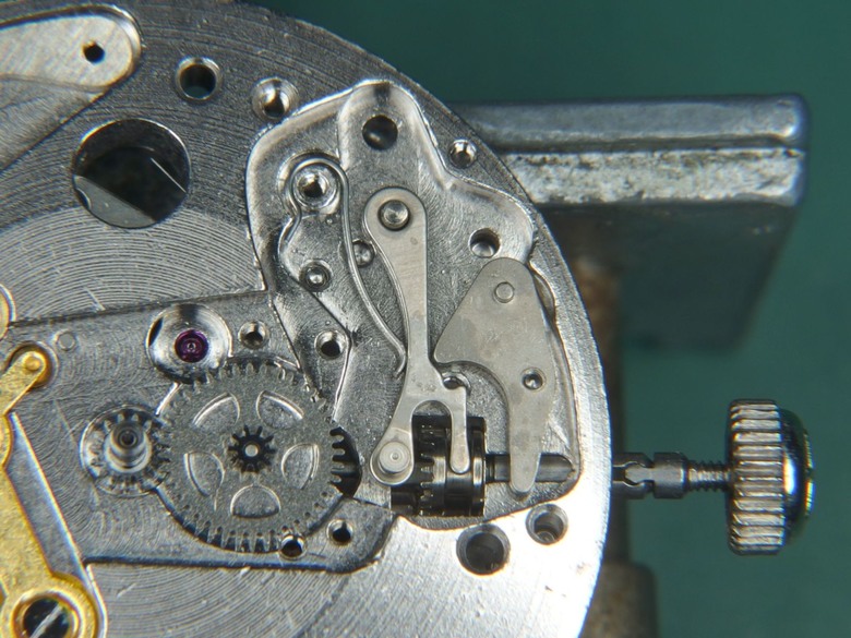 自娛玩修錶 - Hamilton Electric "Nautilus 500" 電動錶 (cal. 505)