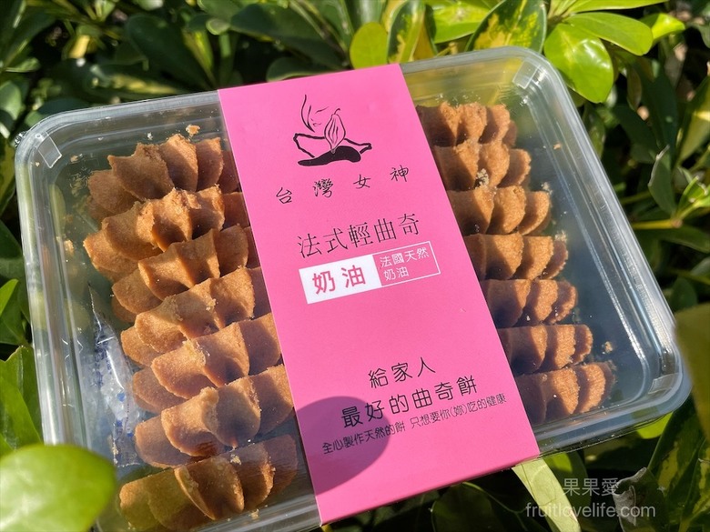點我看大圖 真材實料的厚蛋捲、曲奇餅乾,酥脆、唰嘴好滋味