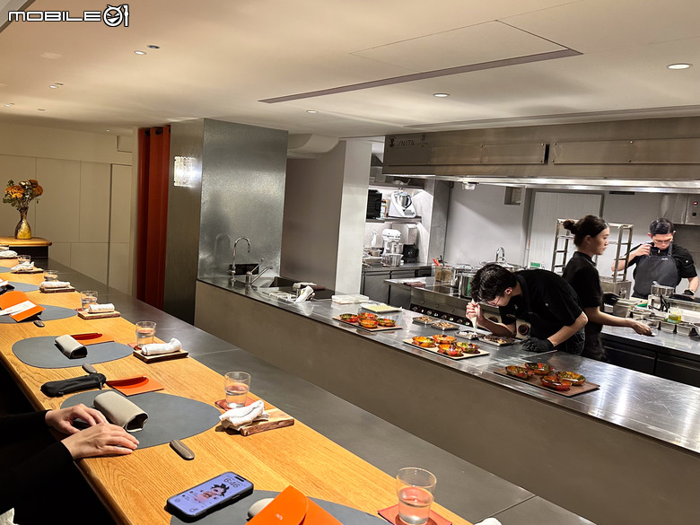 三種文化的美妙結合、最歡樂的美食饗宴|「INITA」台北米其林一星義大利餐廳