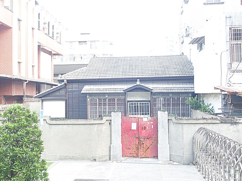 【小惡魔畫蛇添福】阿明豬心冬粉、福記肉圓 、阿鱔師鱔魚意麵，附掛文化景點之國定古蹟 — 台南地方法院、南廠代天府保安宮、藍晒圖文創園區 — 臺南美食分享 第二彈