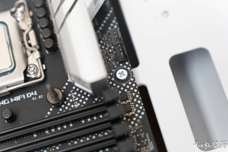 公仔展示櫃，Thermaltake 曜越 Tower600