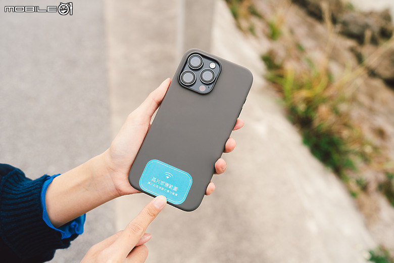 點我看大圖 iPhone 手機殼結合悠遊卡 - LINKASE 悠遊嗶嗶殼開箱,獨家創新技術,都會穿梭最佳拍檔