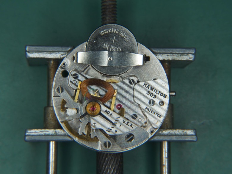 自娛玩修錶 - Hamilton Electric "Nautilus 500" 電動錶 (cal. 505)