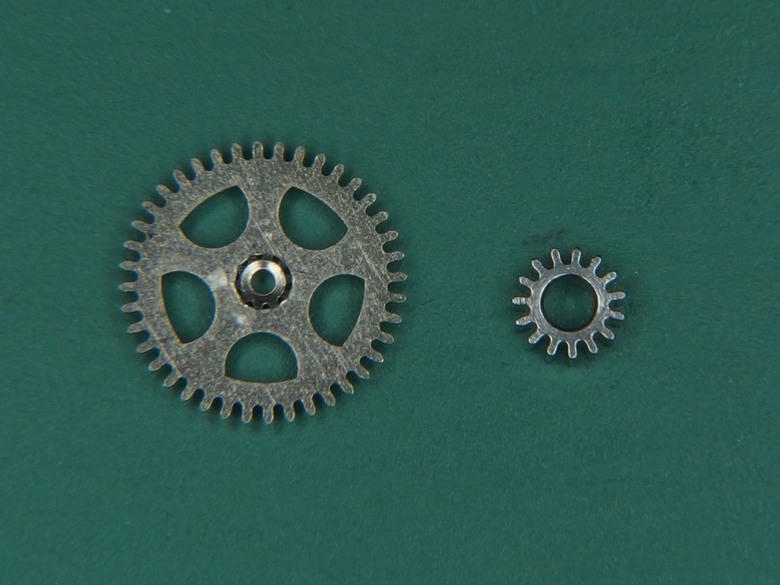 自娛玩修錶 - Hamilton Electric "Nautilus 500" 電動錶 (cal. 505)