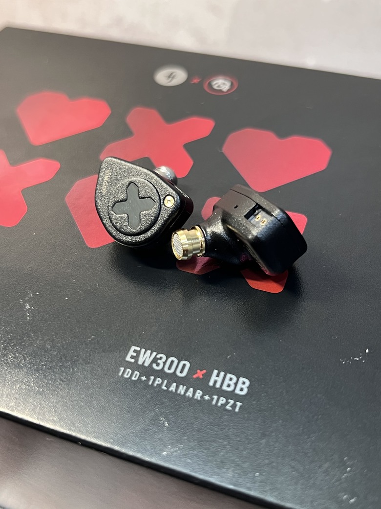 【心得】SIMGOT EW300 HBB &STD 對比 橫評 評測