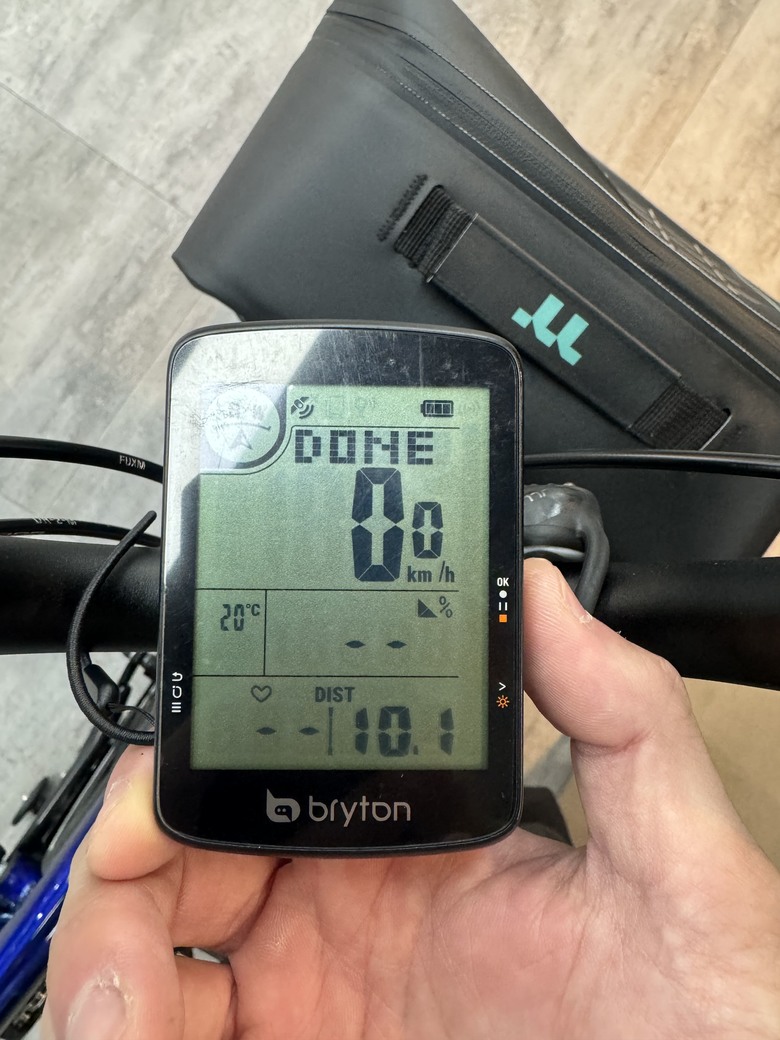 Bryton Rider17 碼錶小布單車通勤.運動入門首選R300後燈雷達實測.操作.比較心得