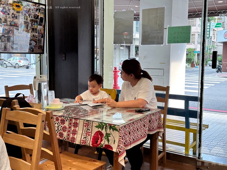 高雄鹽埕｜HATA 烏克蘭廚房＿有故事的特色異國料理