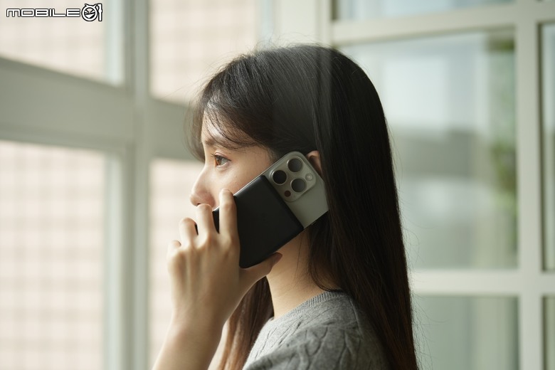 點我看大圖 超強磁吸與Qi2 快速充電:真正的15W無線快充 行動電源開箱