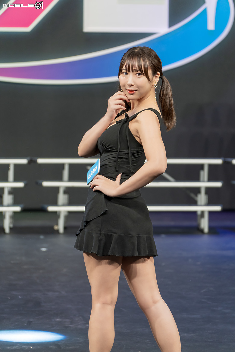 2024 TSE 台灣寫真博覽會學服祭直擊｜多國寫真女神夢幻合體、養眼福利大放送！