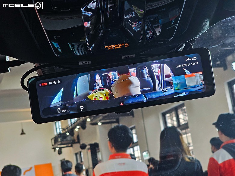 【採訪】新世代Mio後視鏡型行車記錄器R880 WD、R888 W3發表,三鏡頭錄製、螢幕亮度升級有感!