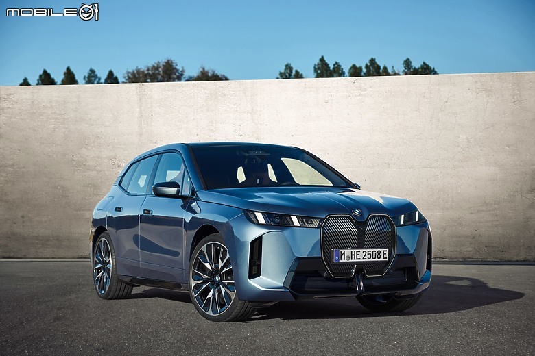 【海外新訊】BMW 發佈 2025 春季車型更新訊息,各車系配備進化、i5 續航力增加!