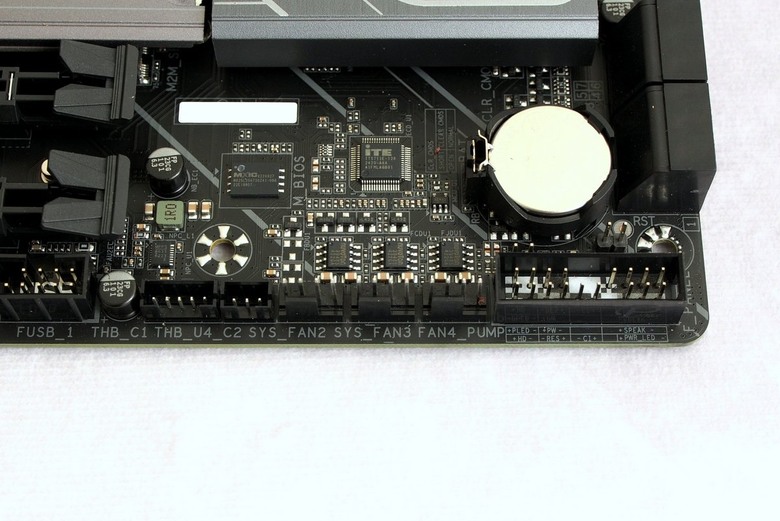 升級再出發 Gigabyte Z890 Eagle Wifi7 簡單開箱
