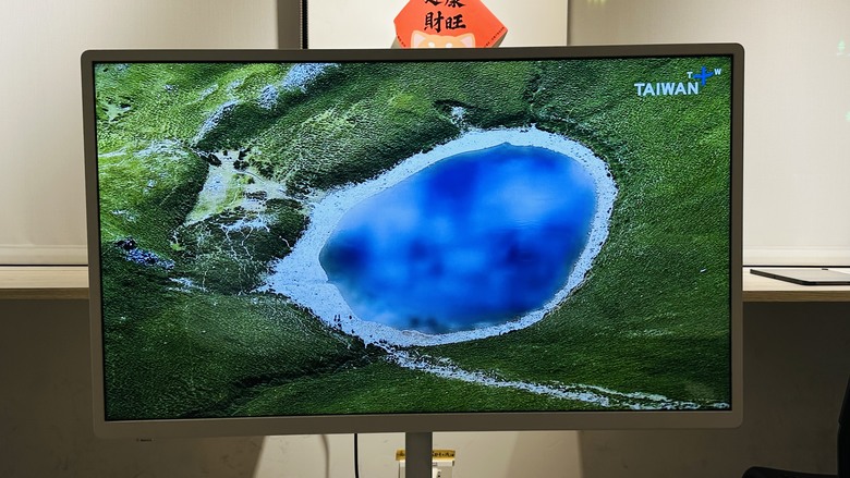【試用心得】可移動小影院｜影音娛樂好方便｜Panasonic 43吋 可移動電視