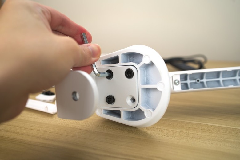 【開箱】兼具亮眼造型與絕佳功能性—WaveSplitter威世波 WAVEST鋁合金電競氣壓螢幕支架