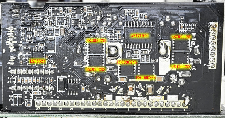 FSP HYDRO PTM PRO 1650W白金全模組化電源開箱