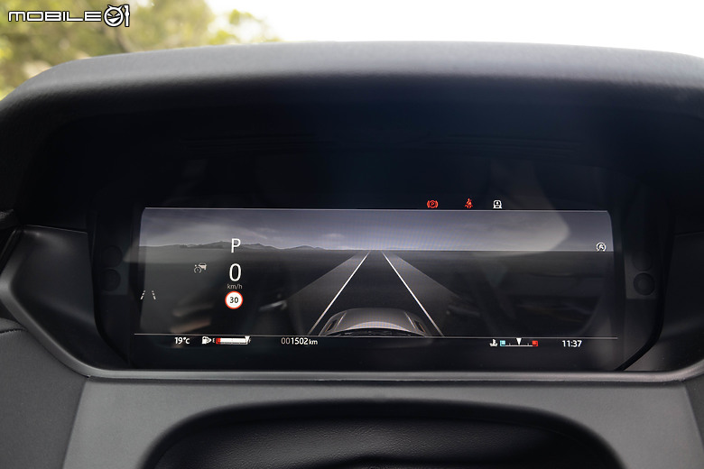 Range Rover Velar 新年式試駕｜主流中的感性選擇，依舊散發與眾不同的優美身段！