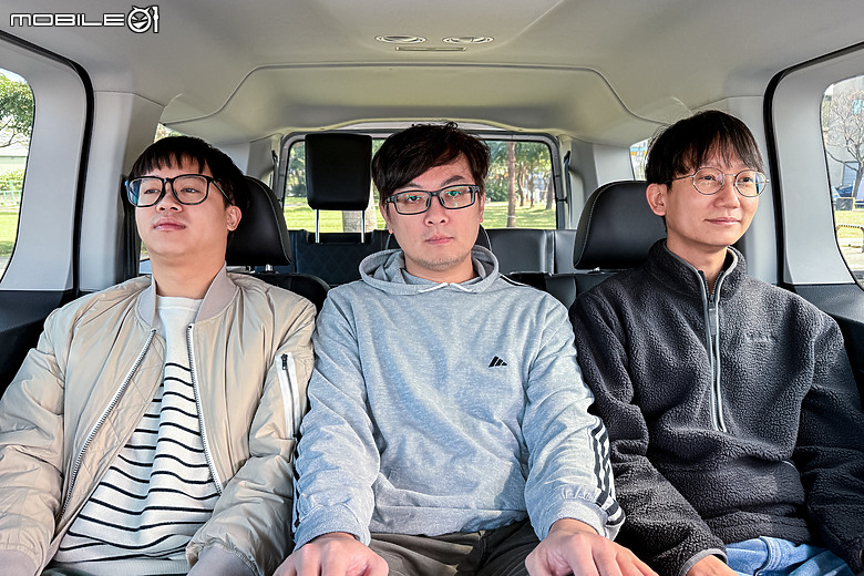 百萬級商旅明日之星的競爭！Citroen Berlingo XL vs. Ford Tourneo Connect