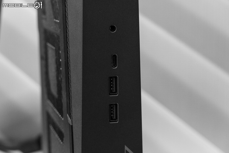 【CES2025】ROG 推出搭載 NVIDIA RTX 50 顯卡的新款 ROG NUC 迷你主機 以小空間獲得更多規格支援