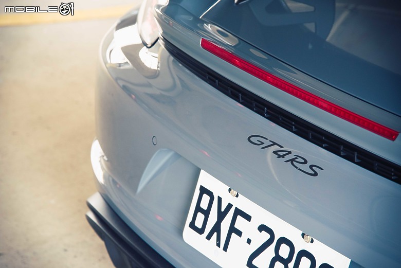 年度最激情代表|想與Porsche 718 Cayman GT4 RS再戰三百回合!