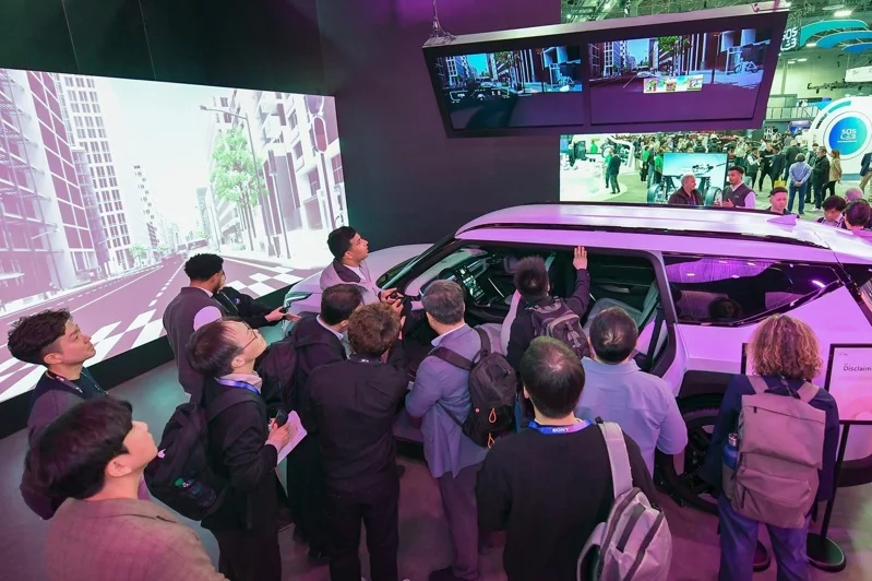 Hyundai Mobis發佈浮空投影抬頭顯示科技!最快將於2027年投產