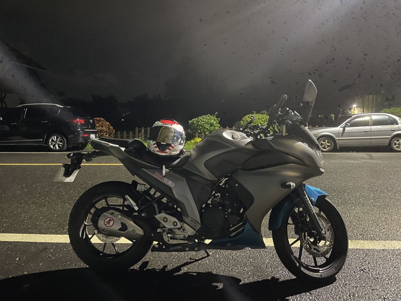 HONDA CBR150r與YAMAHA Fazer 250 冷門車悲歌