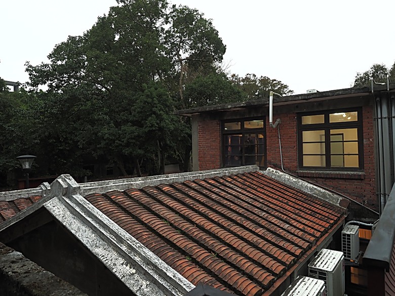 忠貞新村文化園區、異域故事館、太武新村眷村文化園區、中原文創園區、中庄吊橋與大漢溪山豬湖生態親水園區,吃吃喝喝之阿嬌米干與久留米日式咖哩 — 寒流來襲之中壢大溪一日遊