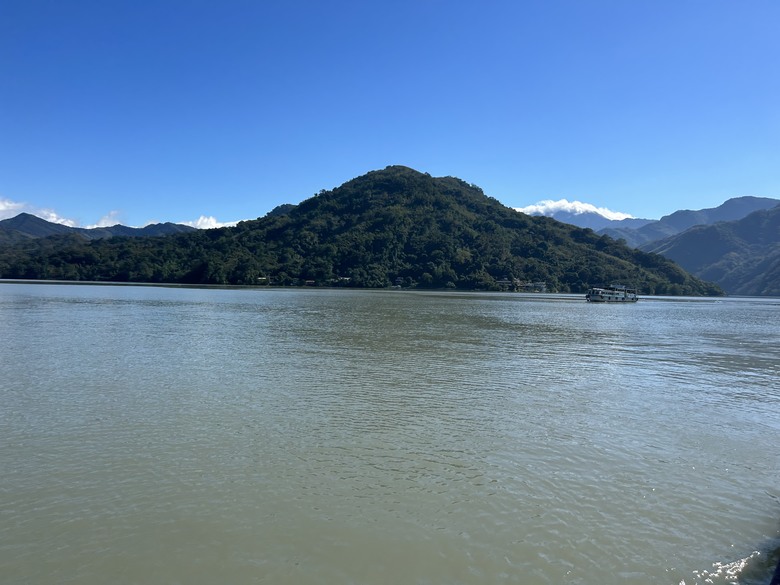 騎 遊 石 門 水 庫 ( 薑 母 島 之 旅 )