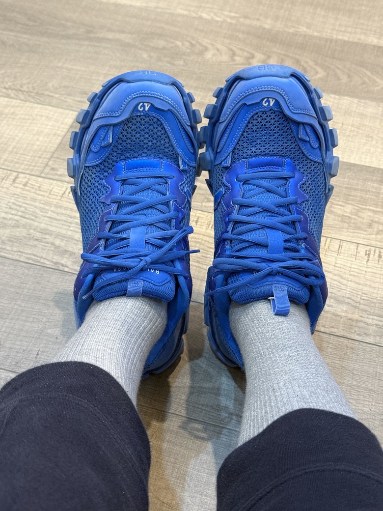 「開箱」Balenciaga track 3 藍色休閒鞋