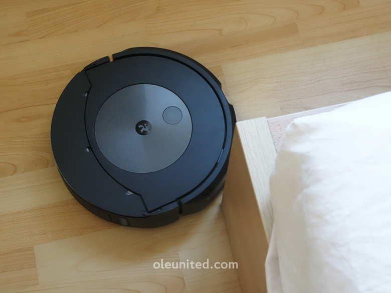 忙碌家庭必備的清潔管家！iRobot Roomba Combo™ J7+ 掃拖機器人 開箱與使用心得
