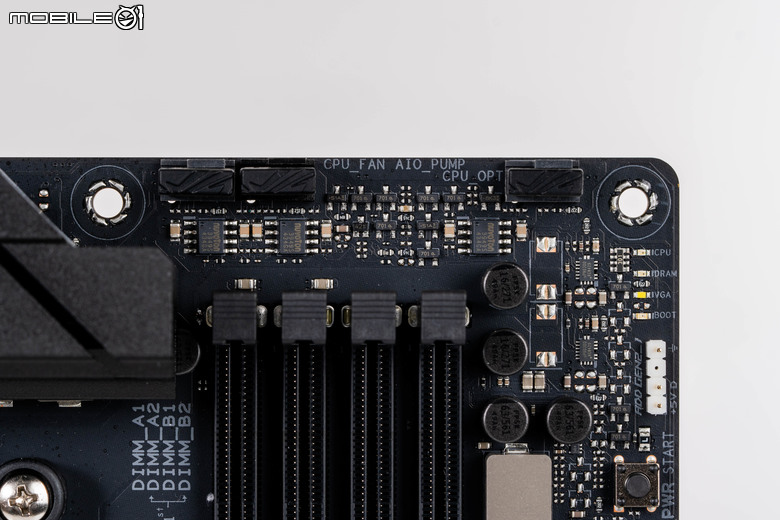 ROG STRIX B850 GAMING-F WiFI 主機板開箱實測 在主流等級提供雙 PCIe Gen 5 SSD 插槽頂規配置