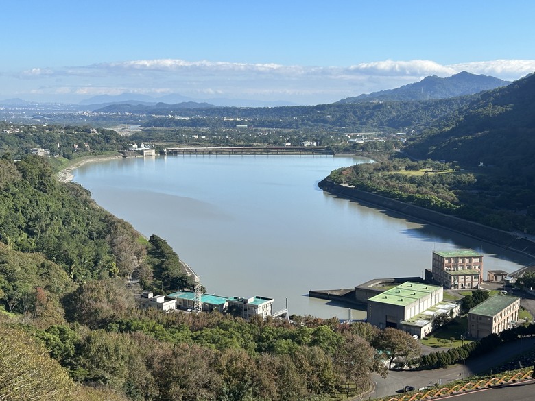 騎 遊 石 門 水 庫 ( 薑 母 島 之 旅 )