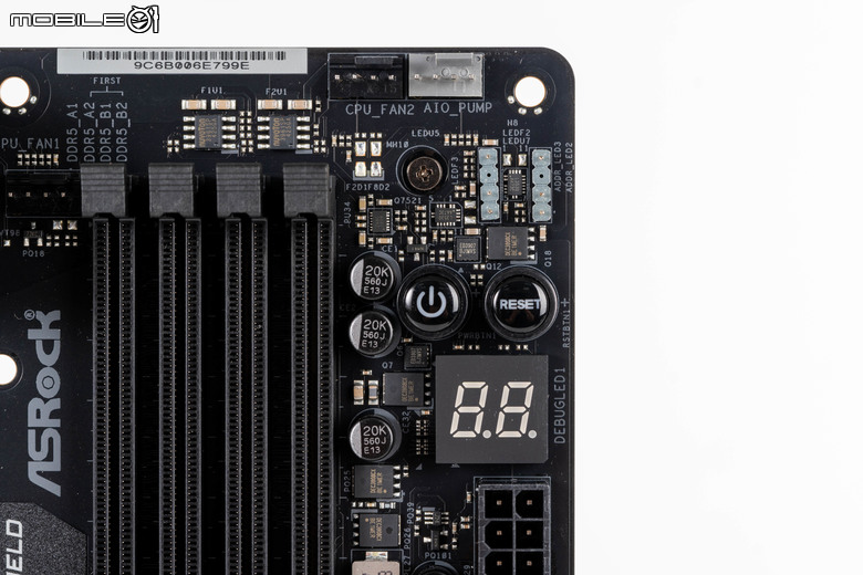 ASRock Z890 Taichi 主機板開箱實測 提供 9 組 M.2 SSD 海量插槽旗艦主板 feat. Intel 新微碼 BIOS 效能實測