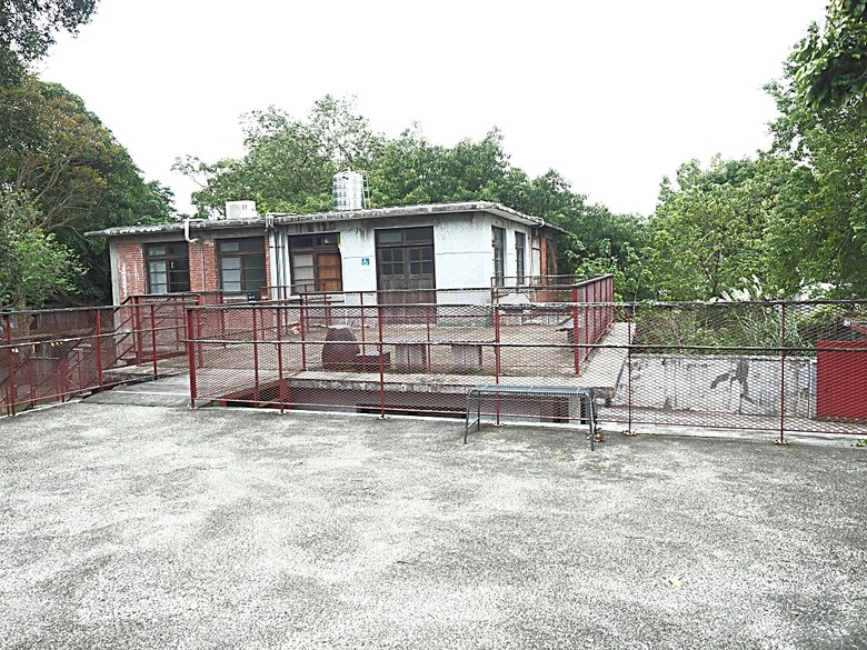忠貞新村文化園區、異域故事館、太武新村眷村文化園區、中原文創園區、中庄吊橋與大漢溪山豬湖生態親水園區,吃吃喝喝之阿嬌米干與久留米日式咖哩 — 寒流來襲之中壢大溪一日遊