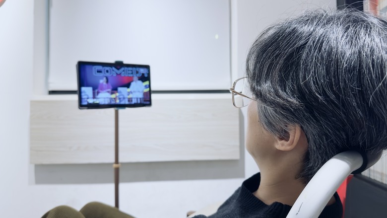 【試用心得】可移動小影院|影音娛樂好方便|Panasonic 43吋 可移動電視