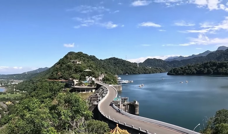 騎 遊 石 門 水 庫 ( 薑 母 島 之 旅 )