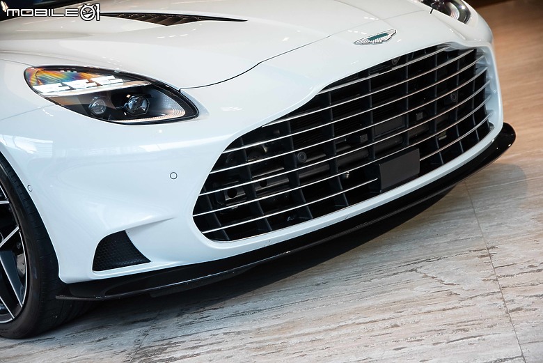 【國內新訊】Aston Martin全新Vanquish抵台亮相,12缸旗艦風範自2280萬元起!