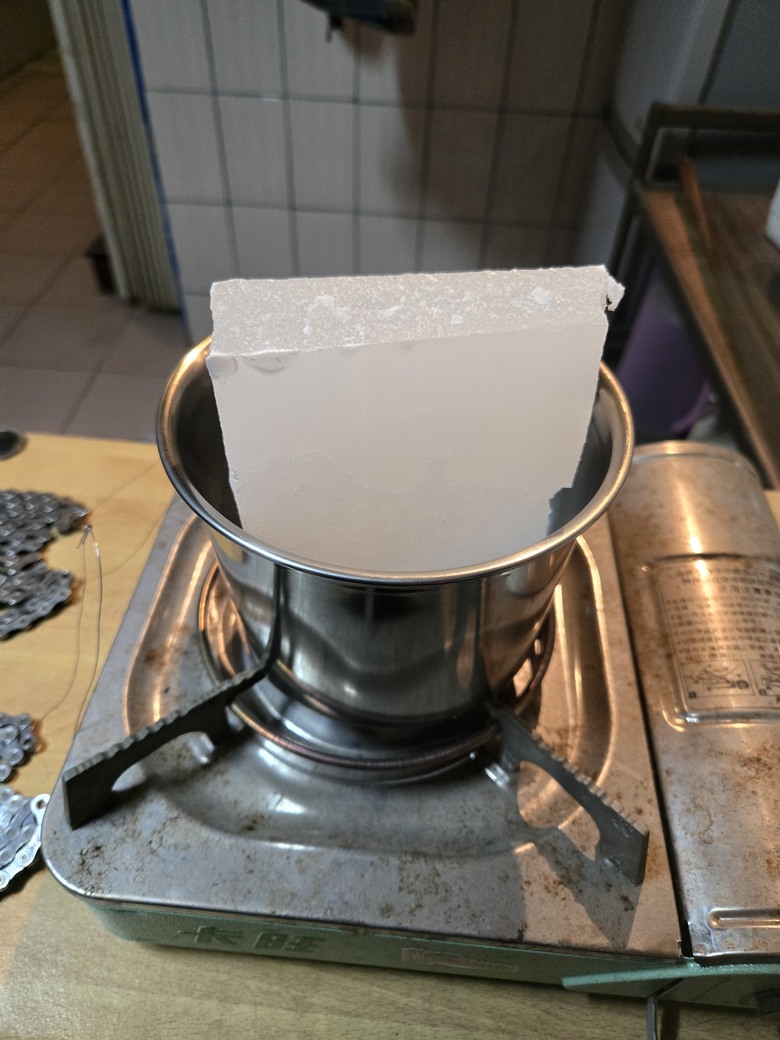 [DIY]自己DIY用石蠟給鍊條潤滑