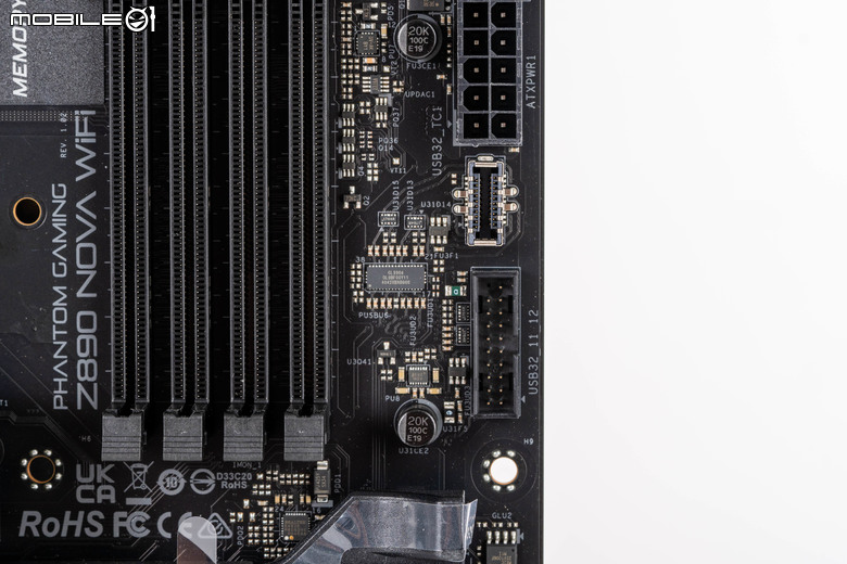 華擎 PHANTOM GAMING Z890 NOVA WIFI 主機板開箱實測 以雙生旗艦配置提供不同視覺選擇