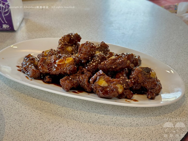 點我看大圖 屏東恆春|曾家小棧_隨便點都好吃/生意超好的合菜推薦