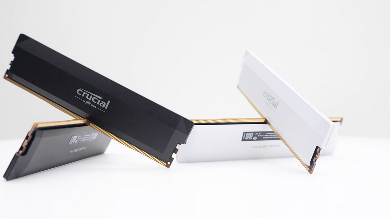 用時序換時脈 Crucial DDR5 Pro 6400 OC Gaming Memory 價格有俗！搭配 Core Ultra 9 285K，四條插滿 DDR5 6800