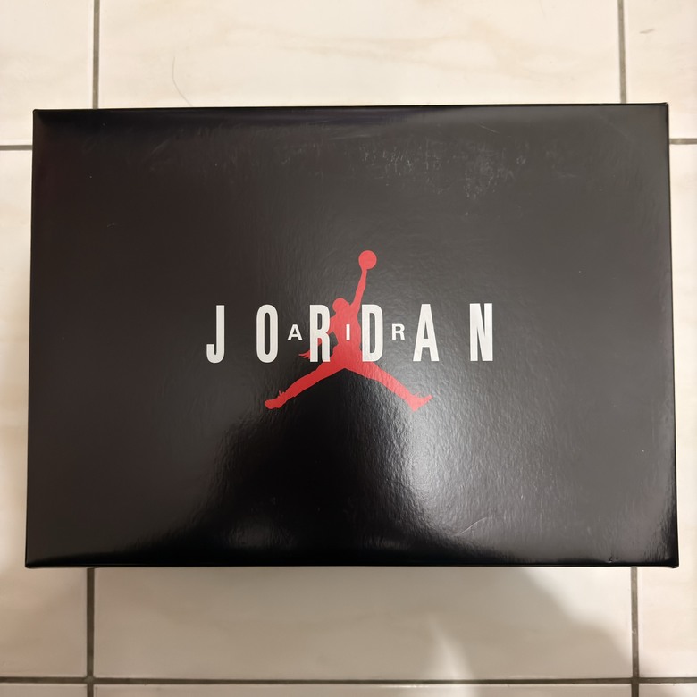 【小惡魔畫蛇添福】蛇年繼續穿新鞋! Air Jordan 11 傳奇藍 "LEGEND BLUE"